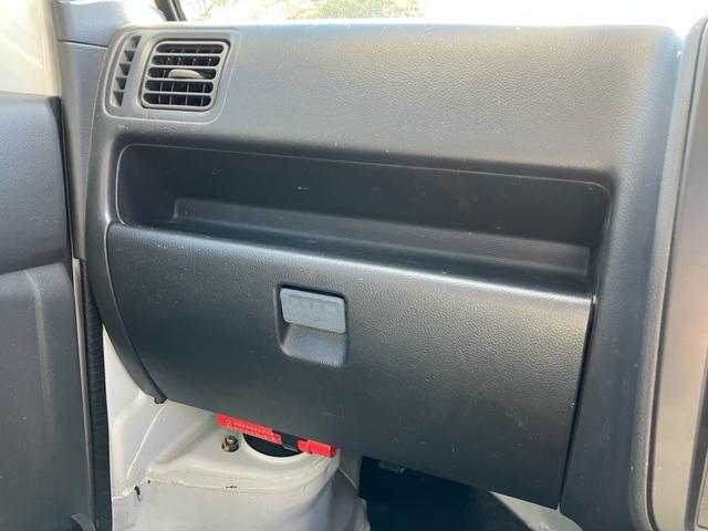キャリイトラック KCエアコン・パワステ 4WD 5速マニュアル エアコン パワーステアリング(36枚目)