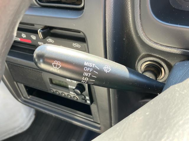 キャリイトラック KCエアコン・パワステ 4WD 5速マニュアル エアコン パワーステアリング(39枚目)