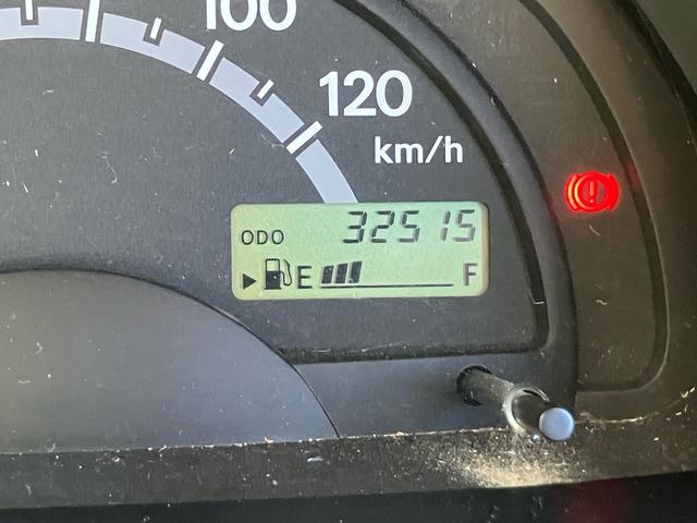 キャリイトラック KCエアコン・パワステ 4WD 5速マニュアル エアコン パワーステアリング(42枚目)