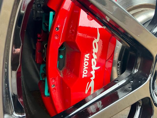 スープラ ＲＺ　ローダウン　プロドライブ１９インチアルミ　タンレザーシート　純正メモリーナビ　フルセグＴＶ　バックカメラ　Ｂｌｕｅｔｏｏｔｈオーディオ　低ダストブレーキパッド　雨天未走行　ガレージ保管（33枚目）