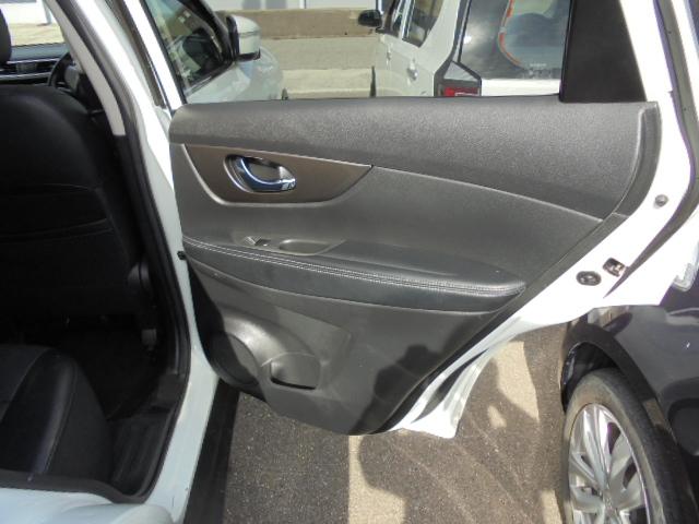 NISSAN X-TRAIL 20S