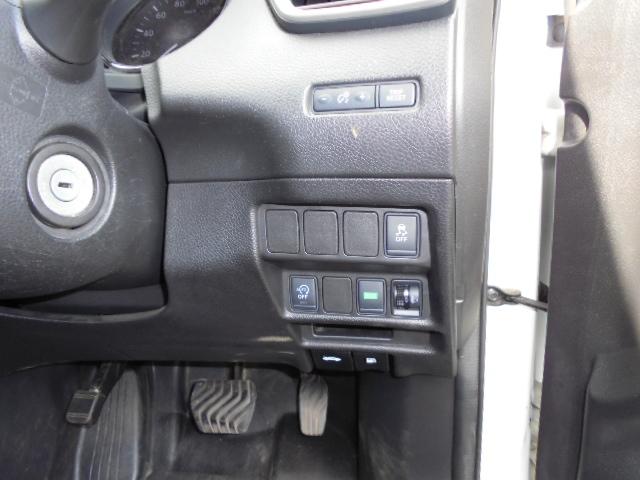 NISSAN X-TRAIL 20S
