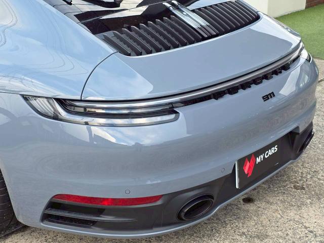 911 (44枚目)