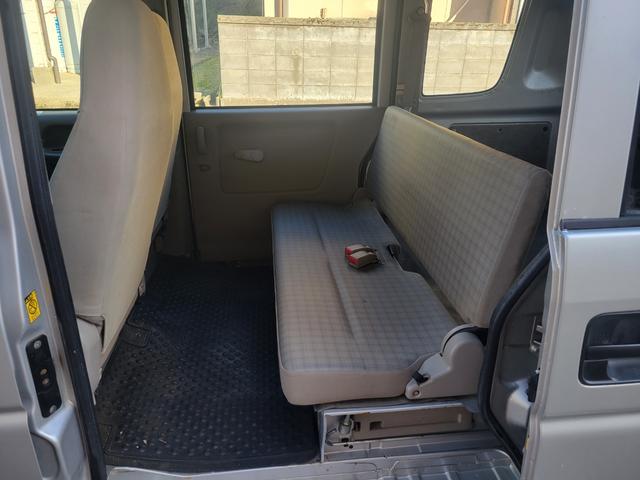 エブリイ PA オートマ 4WD ナビ付デスプレ―オーディオ(12枚目)