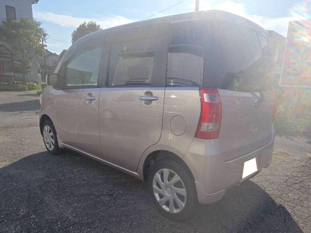 ルクラ Ｌスペシャル　キーレスエントリー　純正ＣＤオーディオ　アイドリングストップ　電動格納ミラー　ヘッドライトレベライザー　運転席・助手席エアバッグ（7枚目）