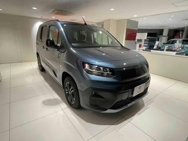 ドブロ ベースグレード 弊社デモカー ETC車載器 前後ドライブレコーダー カープレイ&アンドロイドオート ミラーリンク バックモニター  LEDヘッドライト ACC ブラインドスポットモニター 新車保証継承(4枚目)