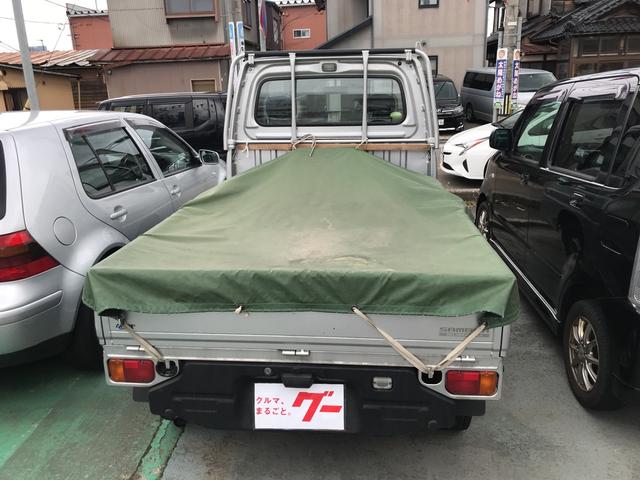 TB 4WD 5速マニュアル車 ホロ付運手席のみエアバッグ付(16枚目)