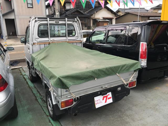TB 4WD 5速マニュアル車 ホロ付運手席のみエアバッグ付(18枚目)