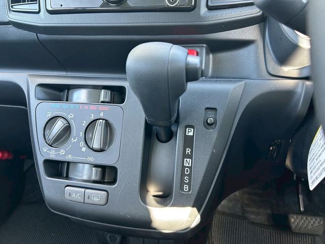 ミライース L SAIII スマートアシスト3 前後コーナーセンサー アイドリングストップ キーレス マニュアルエアコン オートライト ABS(11枚目)