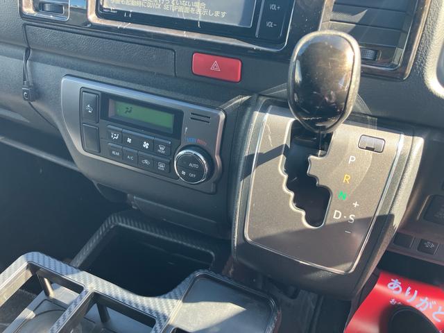 ハイエースバン スーパーGL ダークプライムII 4WD プッシュスタート スマートキー トヨタセーフティセンス ETC モデリスタエアロパーツ パノラマビューモニター デジタルインナーミラー LEDヘッド フォグ ハーフレザーシート(19枚目)