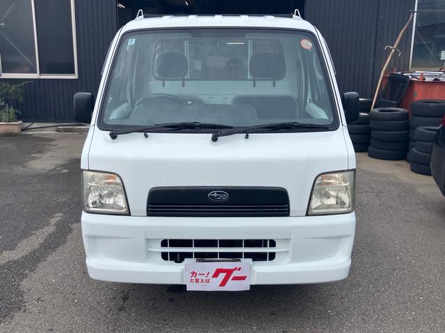 サンバートラック TC 4WD マニュアル エアコン パワステ 切り替え エアバック 三方開 プロテクターガードゴム 鳥居ガード 荷台ゴム 走行47930k台 検9/3月迄(2枚目)