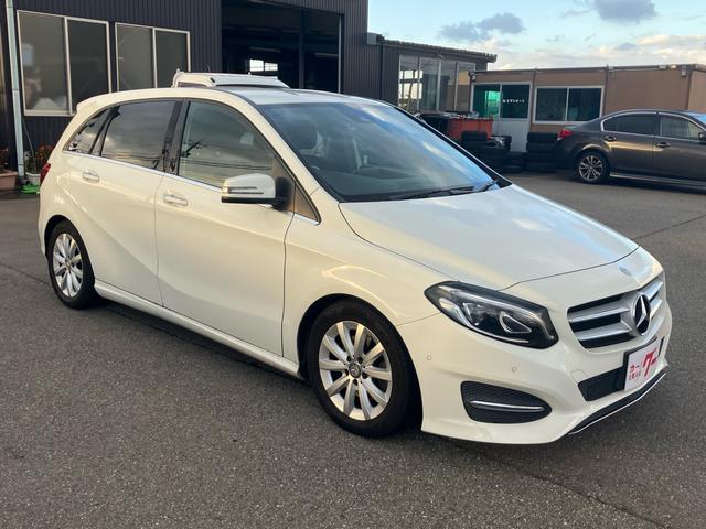 Bクラス B180 B180 セーフティ 純正ナビ 地デジ Bカメラ ETC Pシート シートヒーター ブラインドスポット サイドエアバック 盗難防止システム クルコン LEDヘッドライト コーナーソナー 後期モデル(4枚目)