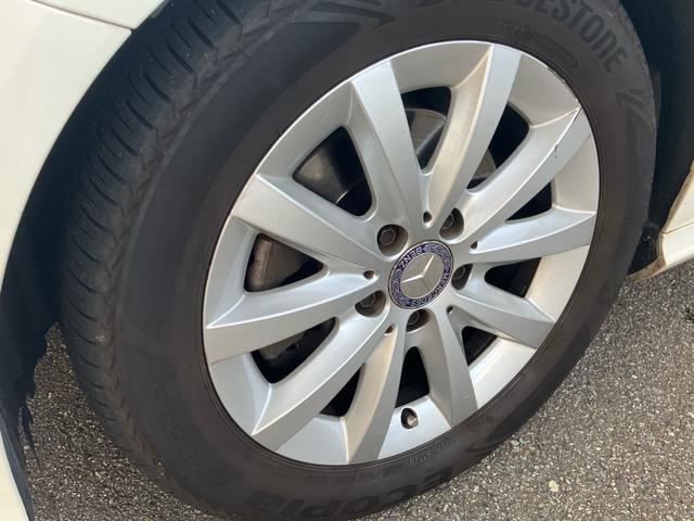 Bクラス B180 B180 セーフティ 純正ナビ 地デジ Bカメラ ETC Pシート シートヒーター ブラインドスポット サイドエアバック 盗難防止システム クルコン LEDヘッドライト コーナーソナー 後期モデル(28枚目)