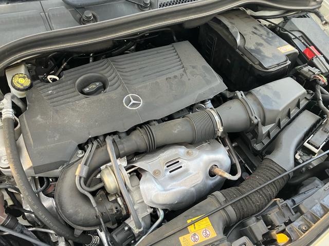 Bクラス B180 B180 セーフティ 純正ナビ 地デジ Bカメラ ETC Pシート シートヒーター ブラインドスポット サイドエアバック 盗難防止システム クルコン LEDヘッドライト コーナーソナー 後期モデル(35枚目)
