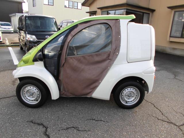 日本 　トヨタ　コムス　ＥＶカー　家庭用１００Ｖ充電　充電ケーブル付き（4枚目）