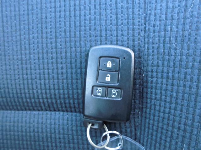 シエンタ ハイブリッドＧ　両側パワースライドドア　衝突被害軽減ブレーキ　ナビ　フルセグ　バックカメラ　ＥＴＣ　Ｂｌｕｅｔｏｏｔｈ　アルミ（18枚目）