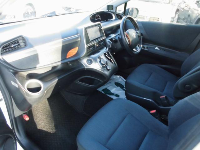 シエンタ ハイブリッドＧ　両側パワースライドドア　衝突被害軽減ブレーキ　ナビ　フルセグ　バックカメラ　ＥＴＣ　Ｂｌｕｅｔｏｏｔｈ　アルミ（23枚目）