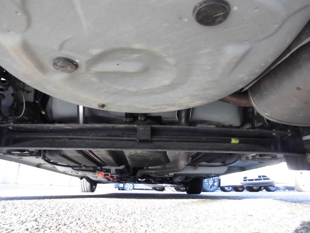 シエンタ ハイブリッドＧ　両側パワースライドドア　衝突被害軽減ブレーキ　ナビ　フルセグ　バックカメラ　ＥＴＣ　Ｂｌｕｅｔｏｏｔｈ　アルミ（24枚目）