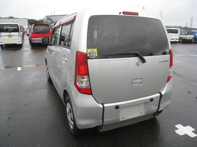 ワゴンＲ 福祉車両　車いす移動車（2枚目）