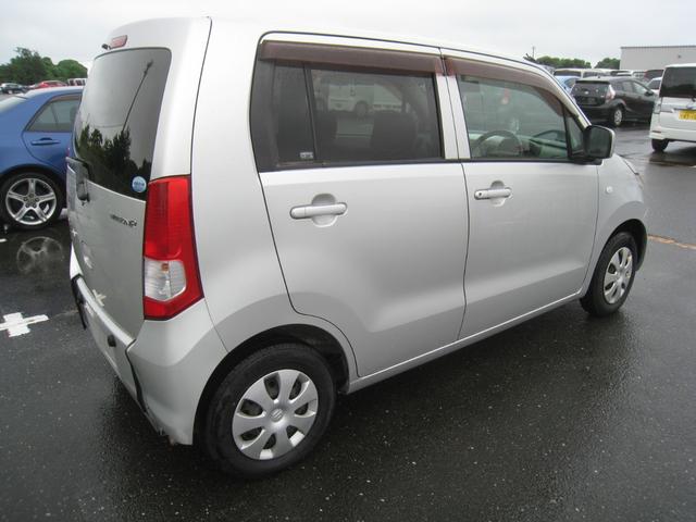 ワゴンＲ 福祉車両　車いす移動車（4枚目）