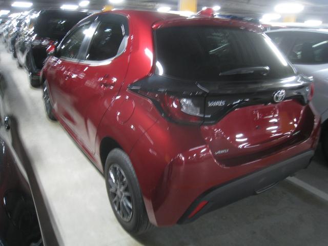 ヤリス Ｘ　４ＷＤ　セーフティセンス付（2枚目）