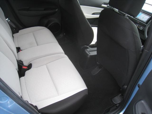 フィット ベーシック　ホンダセンシング付（11枚目）