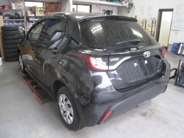 ヤリス X セーフティセンス付(2枚目)