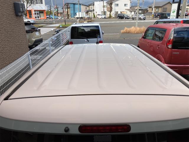 アルトラパン X スマートキー プッシュスタートエンジン 純正アルミ ツートンカラー 禁煙車 CDプレイヤー フルフラットシート 運転席・助手席エアバッグ ABS 衝突安全ボディ エアコン パワーステアリング(17枚目)