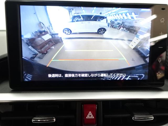 ロッキー プレミアムＧ　９インチディスプレイオーディオ　シートヒーター　バックカメラ　オートライト　オートエアコン（10枚目）
