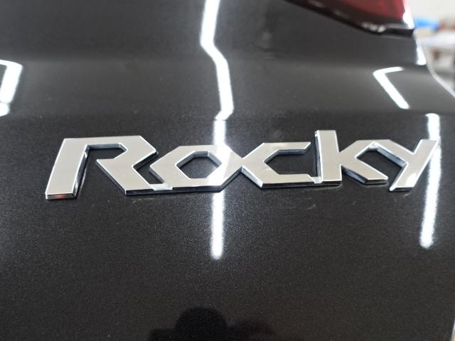 ロッキー プレミアムＧ　９インチディスプレイオーディオ　シートヒーター　バックカメラ　オートライト　オートエアコン（42枚目）