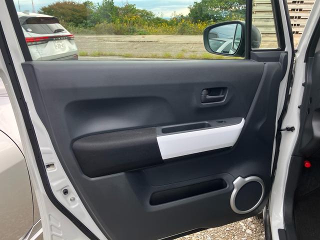 ハスラー G スマートキー CD ミュージックプレイヤー接続 シートヒーター フルフラットシート ベンチシート 運転席・助手席エアバッグ ABS 衝突安全ボディ エアコン パワーステアリング パワーウインドウ(21枚目)