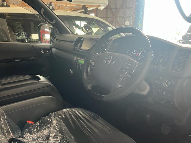 ハイエースバン ロングスーパーGL ダークプライムS 4WD 純正メモリーナビ フルセグTV 全方位カメラ Bluetooth ETC ドライブレコーダー 両側パワースライドドア スマートキー プッシュスタート 3眼LEDライト デジタルインナーミラー(13枚目)