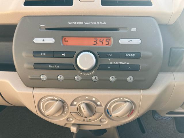 アルト Ｆ　キーレスエントリー　純正ＣＤオーディオ　ヘッドライトレベライザー　運転席・助手席エアバッグ（15枚目）