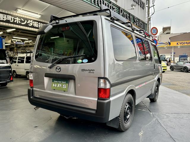 ボンゴバン ＧＬ　鑑定済　当社オリジナルスタイル（クルール）マット黒塗装パーツ　貨物ホビータイヤｘグロス黒塗装純正鉄チン＆ルーフキャリア　４ＷＤ　ロールーフ　５人乗　１ｔ積　タイミングチェーン　フルセグナビ　キーレス（13枚目）