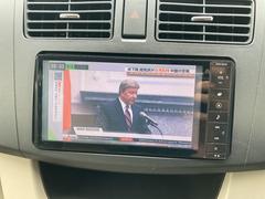 ＴＶ付きの車となっております。ドライブの合間の休憩中に気になる番組を見ることができます。 6