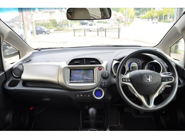 スマートセレクション ナビ キーレス HID フルセグ クルコン 禁煙車 ワンオーナー スマートキー アイドリングストップ ミュージックプレーヤー接続可(35枚目)