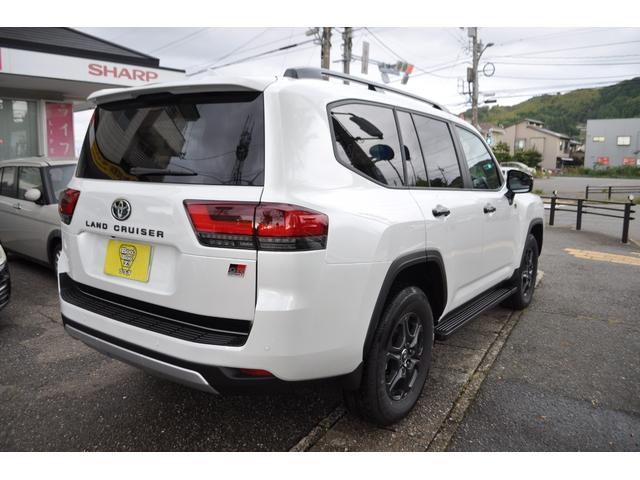 ランドクルーザー GRスポーツ(4枚目)