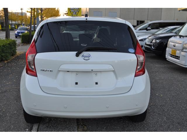 ノート X FOUR エマージェンシーブレーキパッケージ 1年保証!4WD!!エマージェンシーブレーキ・全方位モニター(4枚目)