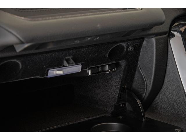 Ｇ３５０ｄ　純正ＨＤＤナビ　フルセグＴＶ　バックカメラ　ＥＴＣ　ブラックレザー　シートヒーター　サンルーフ　キーレスゴー　ワンオーナー　記録簿　禁煙車(49枚目)