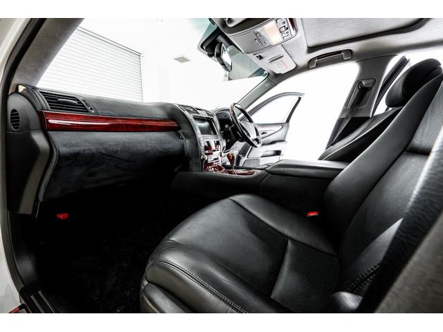 LS LS600h バージョンS Iパッケージ 4WD 禁煙車 ブラックレザーシート サンルーフ 純正HDDナビ バックカメラ ETC ドライブレコーダー スマートキー プッシュスタート LEDヘッドライト(4枚目)