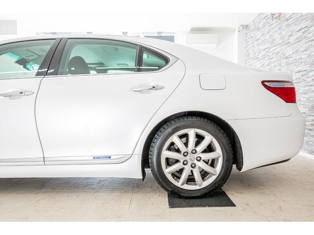 LS LS600h バージョンS Iパッケージ 4WD 禁煙車 ブラックレザーシート サンルーフ 純正HDDナビ バックカメラ ETC ドライブレコーダー スマートキー プッシュスタート LEDヘッドライト(16枚目)