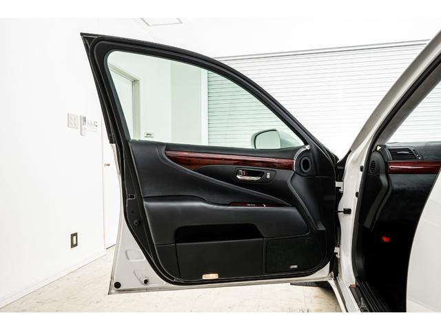 LS LS600h バージョンS Iパッケージ 4WD 禁煙車 ブラックレザーシート サンルーフ 純正HDDナビ バックカメラ ETC ドライブレコーダー スマートキー プッシュスタート LEDヘッドライト(56枚目)