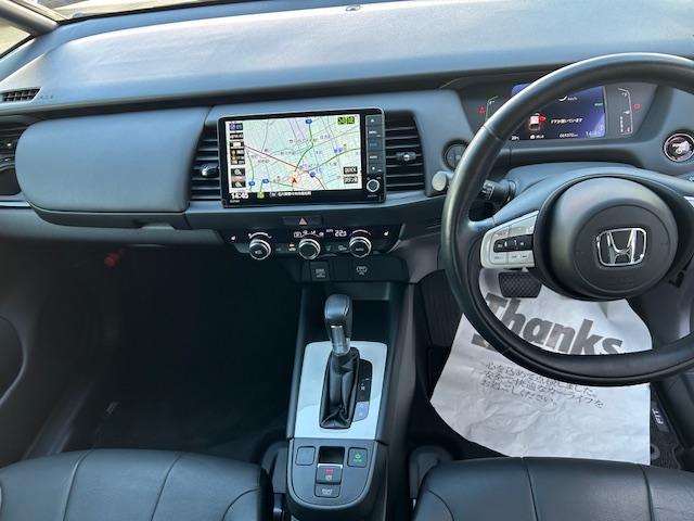 フィット e:HEVリュクス(3枚目)