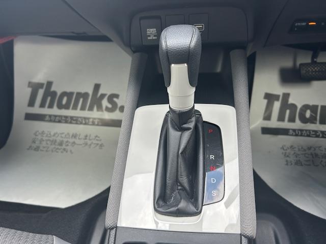 フィット クロスター（6枚目）