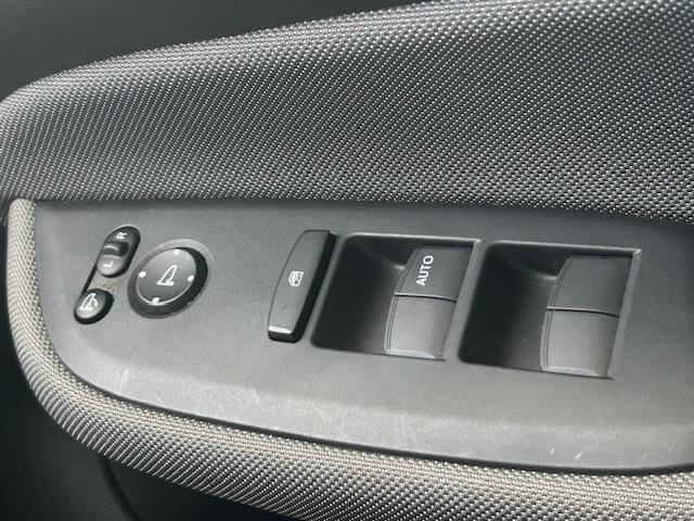 フィット クロスター（9枚目）