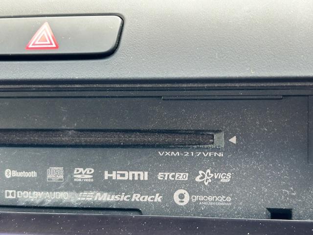 ナビ開口部の画像です。ナビ型式：ＶＸＭ−２１７ＶＦＮｉ