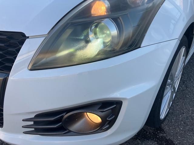 スイフトスポーツ ベースグレード 6速マニュアル スマートキー プッシュスタート 純正17インチアルミ オートクルーズコントロール HIDヘッドライト オートエアコン 電動格納ミラー 社外CDオーディオ(30枚目)