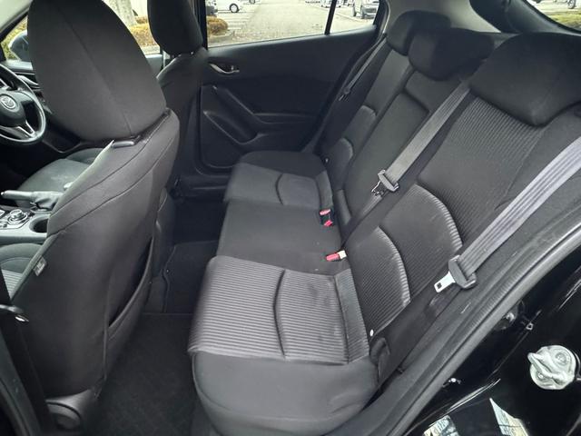 アクセラスポーツ １５Ｃ　ＥＴＣ　フルセグＴＶ　キーレス　プッシュスタート　純正ナビ　走行中視聴可（15枚目）