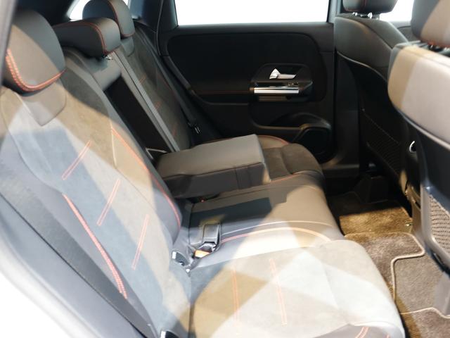 B200d AMGライン レーダーセーフティPKG ナビゲーションPKG ワンオーナー車 新車保証2023年8月まで(8枚目)