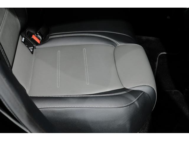 ＣＬＡクラス ＣＬＡ２００ｄ　ＡＭＧラインパッケージ／ＡＭＧレザーエクスクルーシブパッケージ／アドバンスドパッケージ／パノラミックスライディングルーフ／ＨＵＤ（35枚目）